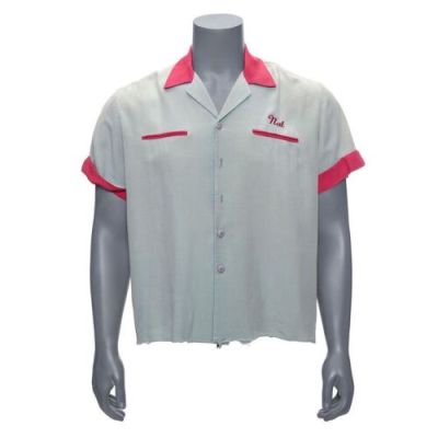 Beverly Hills, 90210 (1990-2000) | Nat Bussichio’s (Joe E. Tata) Peach Pit Shirt | Propstore