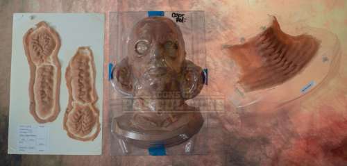 Lot 153 - Men In Black 3 - Boris‘ Appliance Set (Jemaine Clement) – VII111