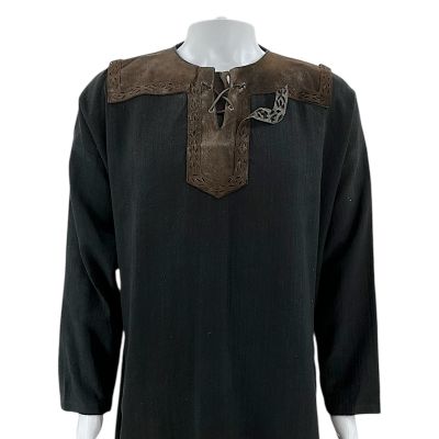 Vikings (2013-2020) Ragnar (Travis Fimmel) Screen Worn Long Sleeve Tunic Ep 304 | VIP Fan Auctions