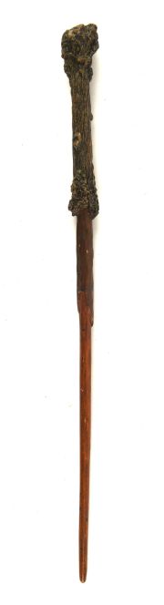 Harry Potter and the Philosopher’s / Sorcerer’s Stone (2001). Production made wand for Daniel… | Ewbank’s