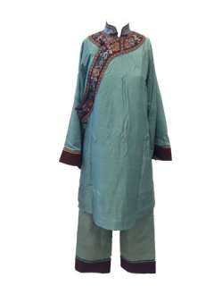 Crouching Tiger Hidden Dragon: Sword of Destiny Yu (Michelle Yeoh) Movie Costumes | Premiere Props