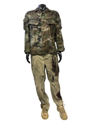 Lone Survivor (2013) - Marcus Luttrell (Mark Wahlberg) Screen Matched 3-Piece Costume | Hanlin Auction Service