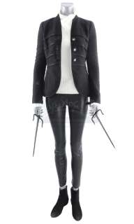 Marvel’s Daredevil (Tv Series) | Elektra Natchios’ Hangar Costume and Sais | Propstore