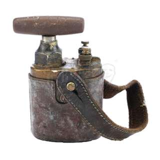 TROPIC THUNDER (2008) - Lot 1314 - Four Leaf Tayback‘s (Nick Nolte) Explosives Plunger