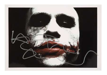 THE DARK KNIGHT (2008) - Lot 468 - Heath Ledger-autographed Joker Photo