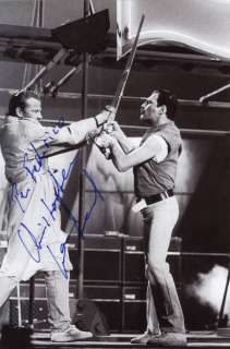 Fotografia Autografata da Christopher Lambert - Con Freddie Mercury sul palco! | Catawiki