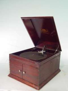 Antique RCA Victrolo Phonograph Record Player | Super Auctions