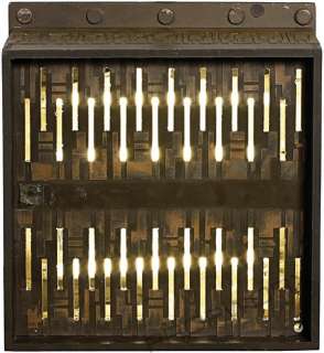 Lot 424 - Puddle Jumper Control Crystal Box