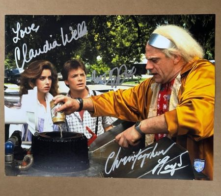 Back to the Future - Michael J. Fox & Christopher Lloyd & Claudia wells signed - with Coa JSA&beckett - 11x14 | Catawiki