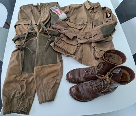 Band of Brothers HBO wardrobe issued marked 101 airborne paratrooper uniform set - Tom Hanks Steven Spielberg - S. M. Wholesale