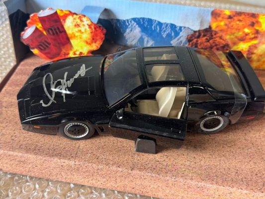 Knight Rider - David Hasselhoff (Michael Knight) – Knight Rider. 1:24 Die-Cast Model | Catawiki
