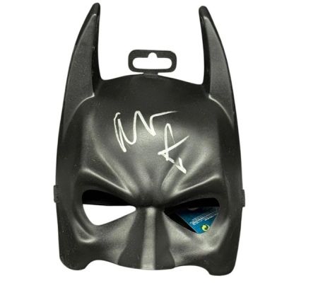 Christian Bale Signed Batman The Dark Knight Mask Autograph Beckett Authentic!!! | Catawiki
