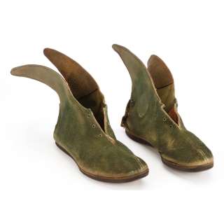 Lot 539 - Burt Ward “Robin” shoes from Batman