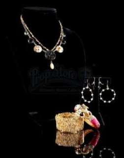 Dexter - Lot 61 - S7 E10: THE DARK…WHATEVER - Maria LaGuerta’s (Lauren Luna Velez) Jewelry Set
