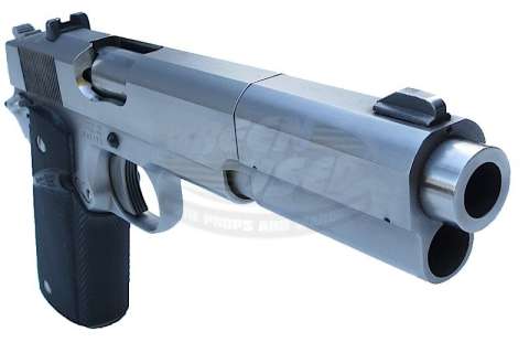 Terminator 2: Judgment Day - Sarah Connor’s Pistol (Linda Hamilton) | ScreenUsed