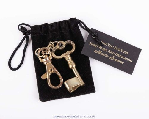 Cambria Math | Hugo - Cast & Crew Gift Heart Key Keyring | Movie Bits