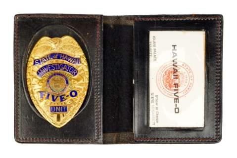 Lot 322 - Hawaii Five-0 | Jack Lord "Steve McGarrett" Police Badge (With Photo)