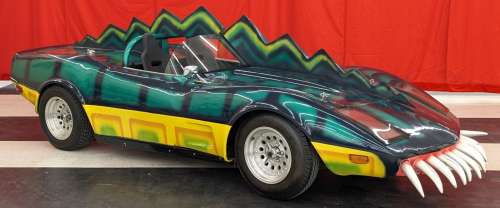Lot 1186 - 1975 Death Race 2000 Replica Alligator Car