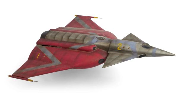 Mirrorman | Lot 128 - “Jumbo Phoenix” Fighter Jet Miniature | Julien’s