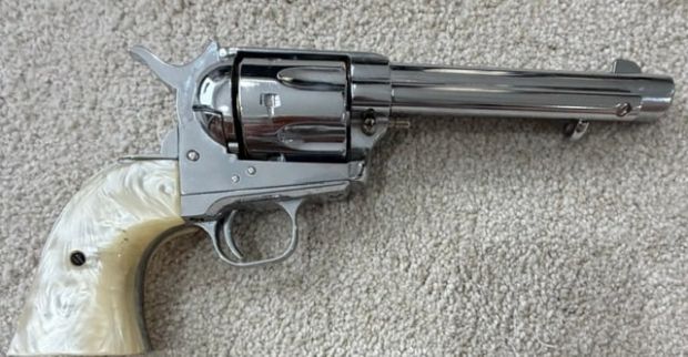 Lone Rangers Clayton Moores pistol | Piece of the Past