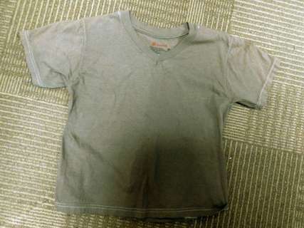 Lot 5 - The Hunger Games Screen Worn T-Shirt