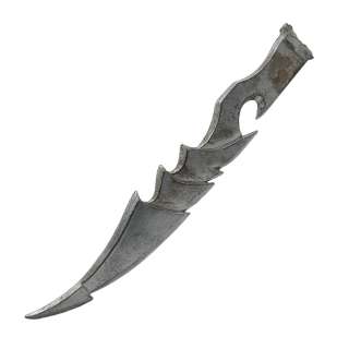 Alien vs Predator (2004) Screen Used Avp Shuriken Blade | VIP Fan Auctions