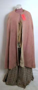 Last Knights Naomi (Ayelet Zurer) Movie Costumes | Premiere Props