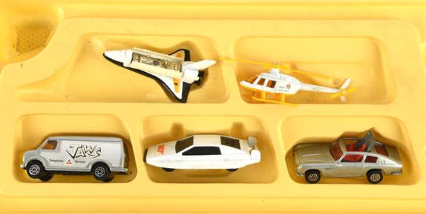 Lot 2400 - James Bond 007 - Corgi Juniors No. 3082 James Bond five piece gift set comprising Jaws van, Aston… | Ewbank’s