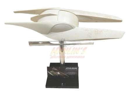 Star Wars: Episode II - Attack of the Clones (2002) - Zam Wesell Speeder Maquette | Hanlin Auction Service