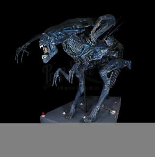 Aliens (1986) | Full-size Promotional Alien Queen | Propstore