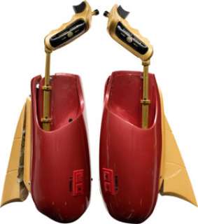 Jingle All the Way (TCF, 1996), "Turbo Man" Turbo Disc Launchers and Discs.