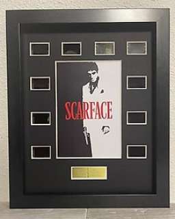 Scarface (1983) - Al Pacino As "Tony Montana" | Scarface (1983) - Al Pacino as "Tony Montana" - Framed Film Cells display with COA | Catawiki