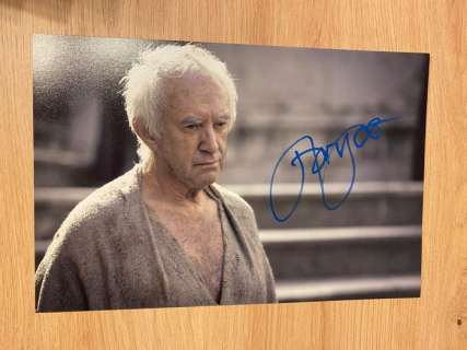 Game of Thrones | Game of Thrones - Signed by Jonathan Pryce | Catawiki