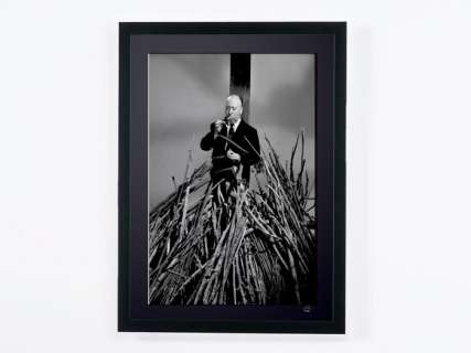 Alfred Hitchcock Presents - 1956 - Fine Art Photography - Luxury Wooden Framed 70X50 cm - Limited Edition Nr 01 of 30 - Serial ID 17062 - Original Certificate (COA), Hologram Logo Editor and QR Code | Catawiki
