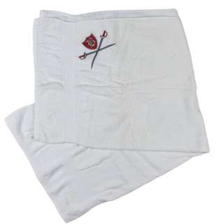 James Bond - Die Another Day - Screen-Used Blades Club Fencing Towel - Prop Store COA | Catawiki