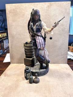Pirates of the Caribbean - Captain Jack Sparrow (Johnny Depp) Premium Format Figure - 45 cm high - Sideshow Collectibles | Catawiki