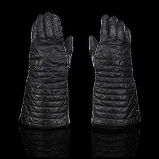 STAR WARS: A NEW HOPE (1977) - Lot 363 - Darth Vader‘s (Dave Prowse) Screen-matched Gloves