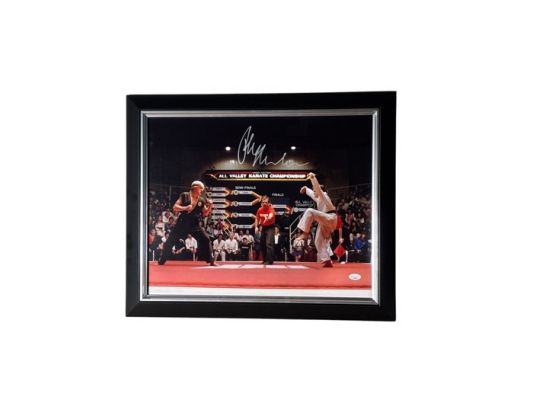 Karate Kid, the - Ralph Macchio Signed - Premium Frame – No Rp Price !! | Catawiki
