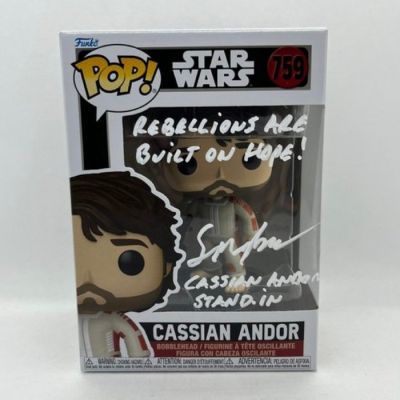 Star Wars: Andor - Signed by Stephen Morphew (Cassian Andor Stand-In) - WITH RARE QUOTE! | Catawiki