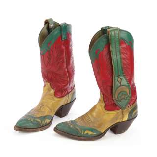 Lot 991 - Tom Cruise “Cole Trickle” boots from Days of Thunder