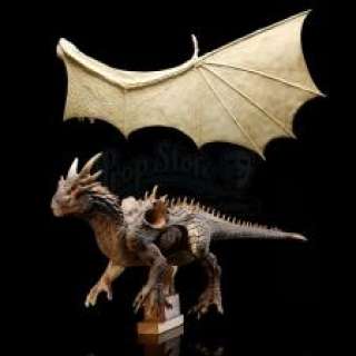 DRAGONHEART - Lot 27 - Large Draco (Sean Connery) Maquette and Wing