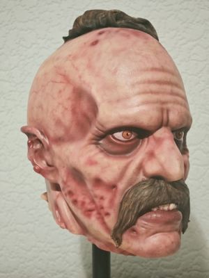 Nosferatu The Vampire 2024 Headphones Stand | eBay Europe (Buy It Now)