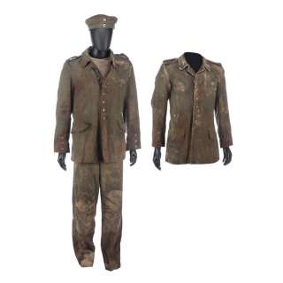 ALL QUIET ON THE WESTERN FRONT (2022) - Lot #21 : Stanislaus "Kat" Katczinsky‘s (Albrecht Schuch) Distressed Uniform