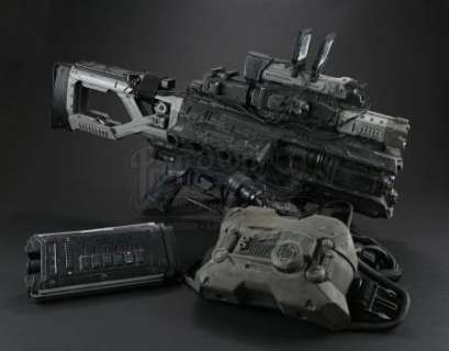 Spectral | Light-up Plasma Rifle | Propstore