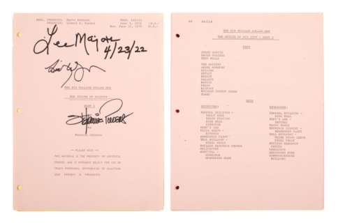Lot 509 - THE SIX MILLION DOLLAR MAN: LEE MAJORS AND LINDSAY WAGNER SIGNED "BIGFOOT" SCRIPT