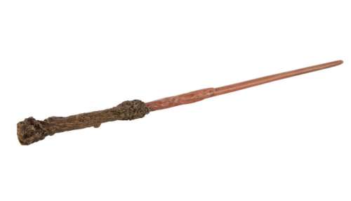 HARRY POTTER AND THE HALF-BLOOD PRINCE: DANIEL RADCLIFFE "HARRY POTTER" WAND PROP (WITH DVD) | Julien’s