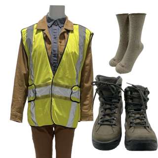 Civil War Lee Kirsten Dunst Screen Worn Jacket, Shirt, Pants, Vest, Socks & Boots Ch 2 Sc 2 – 18 | VIP Fan Auctions