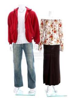 SIX FEET UNDER (2001-2005) - Lot 343 - Nate Fisher (Peter Krause) and Lisa Kimmel Fisher‘s (Lili Taylor) Ensembles and Props