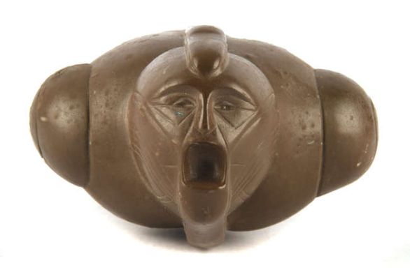 The Fifth Element (1997) Production-made Sarcophagus scale-model prop from the Sony / Columbia… | Ewbank’s