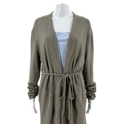 Lot 112: Relationship Goals Brenda Phelps Screen Worn Deleted Scene Robe & Tank Top Ch 12 Sc 54 | VIP Fan Auctions